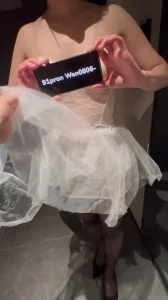 [原创] 婚纱小姐